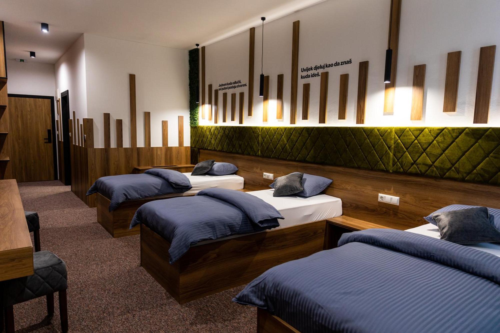 Hostel Tron Travnik Extérieur photo