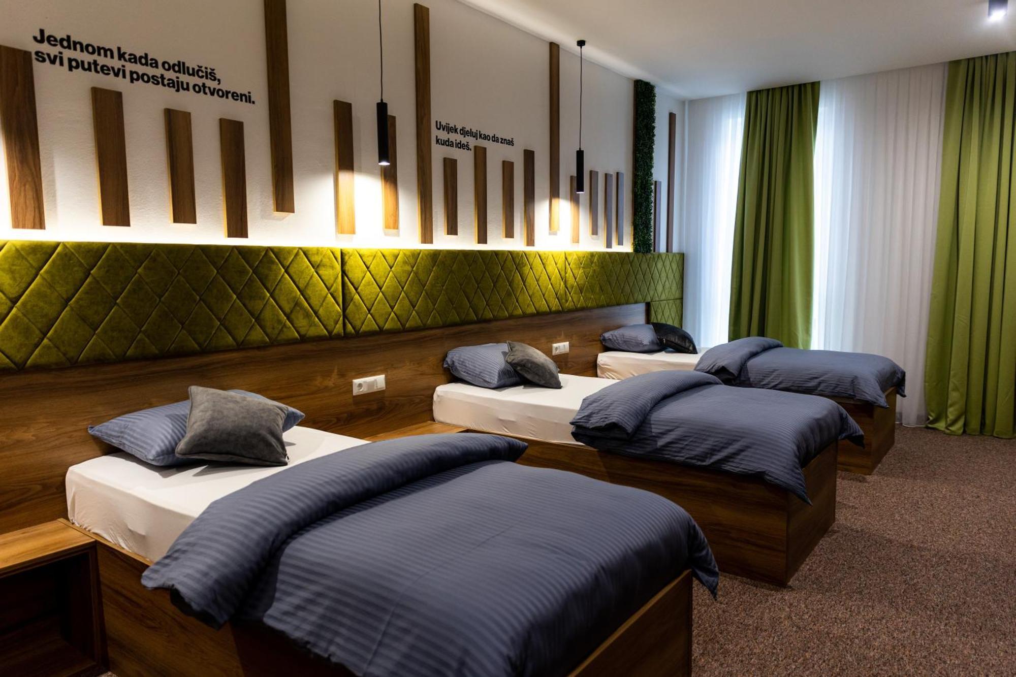 Hostel Tron Travnik Extérieur photo