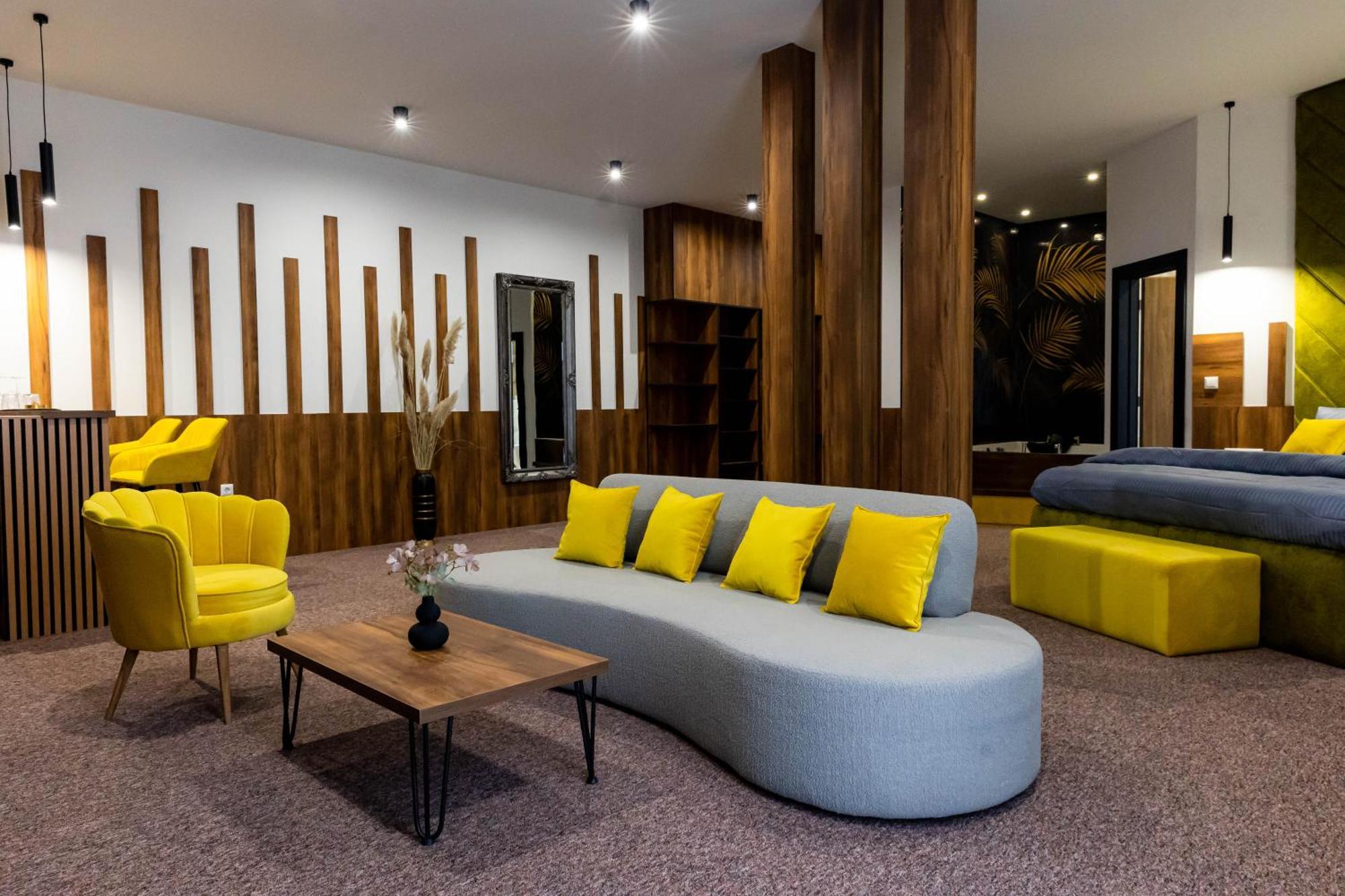 Hostel Tron Travnik Extérieur photo