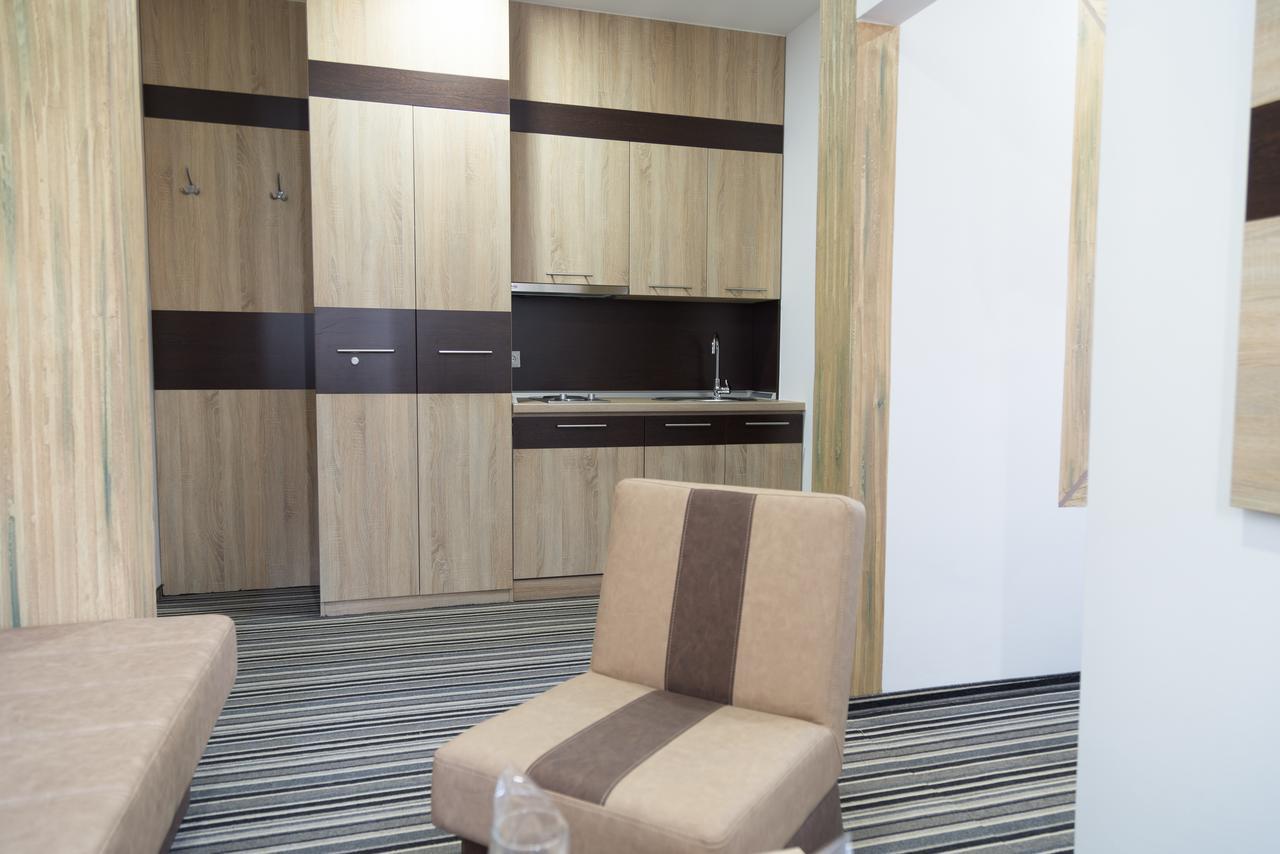 Hostel Tron Travnik Extérieur photo